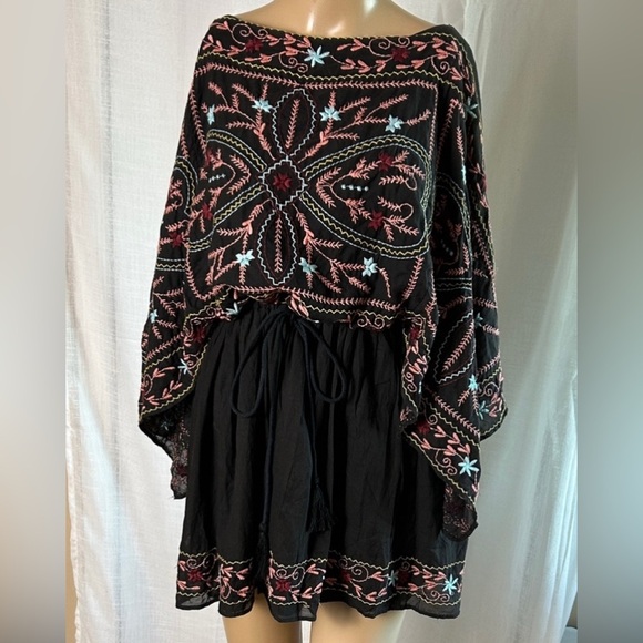 FREE PEOPLE ,NWT,mini dress,fairy,whimsical,cape sleeves,Frida print,embroidered - Picture 7 of 17